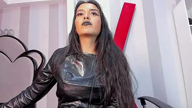 MeliizaQueen online show from 02-14-25, 01:13