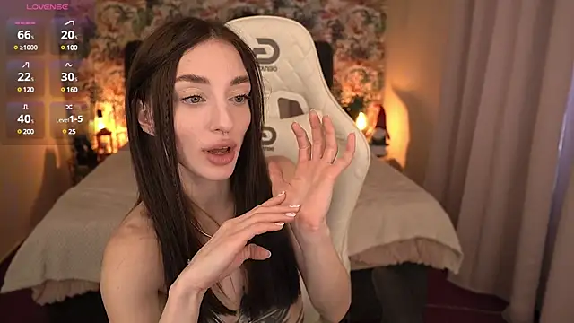 Alice Arwen online show from 01-05-25, 10:53