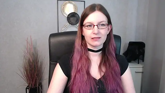 emmaxDelight online show from 03-21-25, 10:17