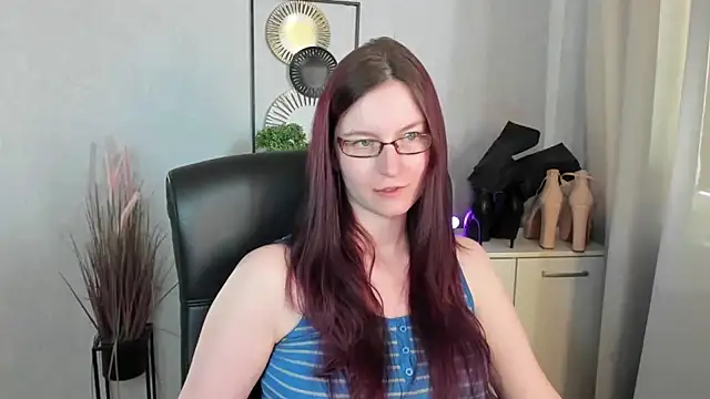 emmaxDelight online show from 06-01-26, 05:25
