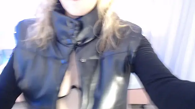 zoe jones13 online show from 01-14-26, 03:12