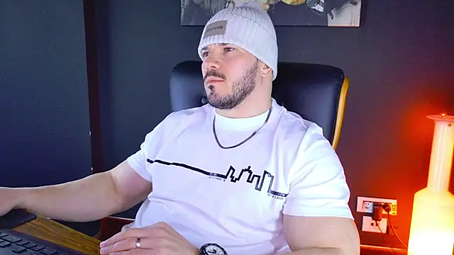 AngeloEric online show from 01-29-25, 08:08