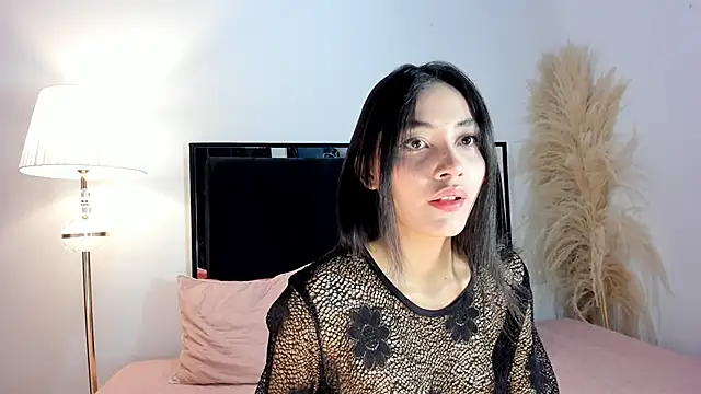 lilithTeen1  online show from 04-25-26, 09:12