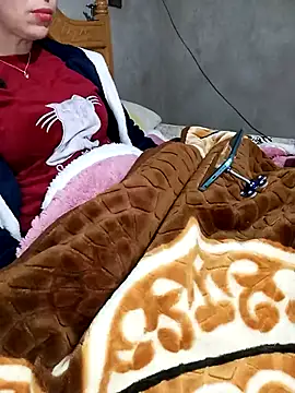 Snapshot of jijijoudia chatting on 01-18-25, 08:51 jijijoudia online show from 01-18-25, 08:51