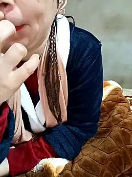 Snapshot of jijijoudia chatting on 01-19-25, 11:12 jijijoudia online show from 01-19-25, 11:12