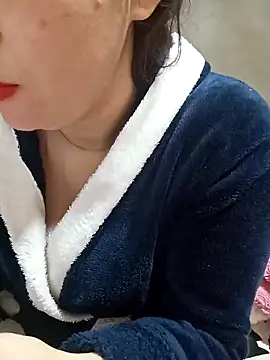 Snapshot of jijijoudia chatting on 01-20-25, 11:02 jijijoudia online show from 01-20-25, 11:02