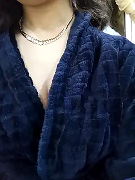 Snapshot of jijijoudia chatting on 03-16-25, 04:52 jijijoudia online show from 03-16-25, 04:52