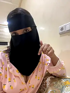 Snapshot of jijijoudia chatting on 09-20-25, 12:22 jijijoudia online show from 09-20-25, 12:22