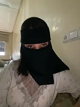 Snapshot of jijijoudia chatting on 09-20-25, 04:41 jijijoudia online show from 09-20-25, 04:41