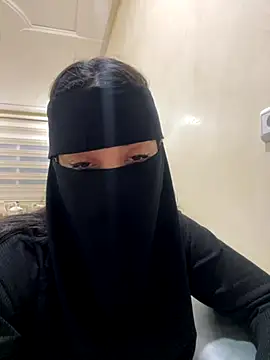 Snapshot of jijijoudia chatting on 09-28-25, 12:49 jijijoudia online show from 09-28-25, 12:49