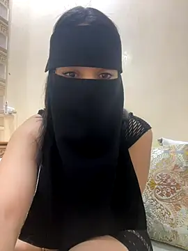 Snapshot of jijijoudia chatting on 10-21-25, 12:22 jijijoudia online show from 10-21-25, 12:22