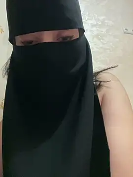 Snapshot of jijijoudia chatting on 10-29-25, 11:50 jijijoudia online show from 10-29-25, 11:50