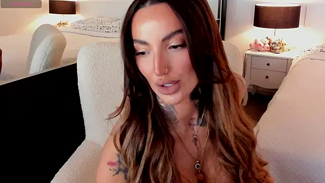Snapshot of NatalyThorn88 chatting on 03-11-25, 12:06 NatalyThorn88 online show from 03-11-25, 12:06
