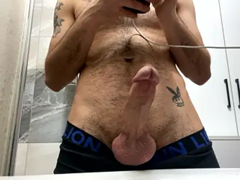 Snapshot of HeviZ chatting on 01-11-26, 08:03 HeviZ online show from 01-11-26, 08:03