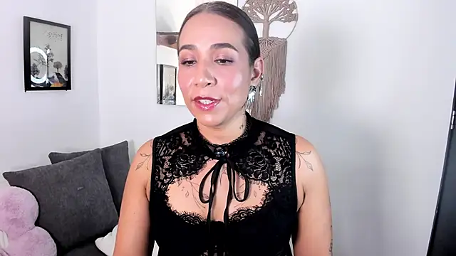 electra hunt online show from 04-30-26, 01:34
