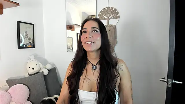 electra hunt online show from 06-20-26, 01:19