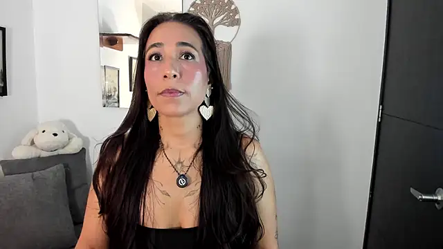electra hunt online show from 06-21-26, 01:19