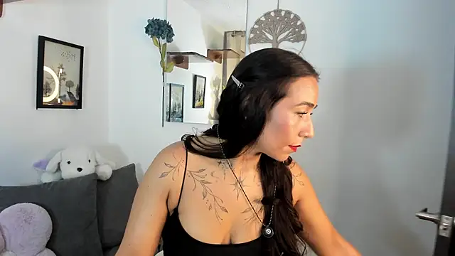 electra hunt online show from 07-24-26, 12:30
