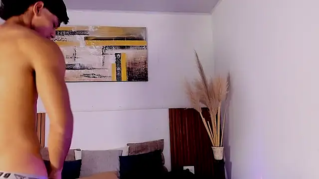 Snapshot of zander_2120 chatting on 10-22-25, 01:22 zander 2120 online show from 10-22-25, 01:22