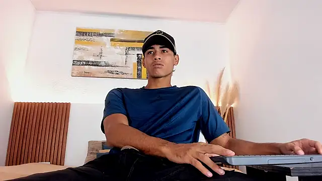 zander 2120 online show from 03-28-26, 02:16