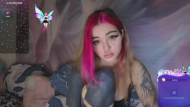 Coralie20  online show from 03-02-25, 11:39