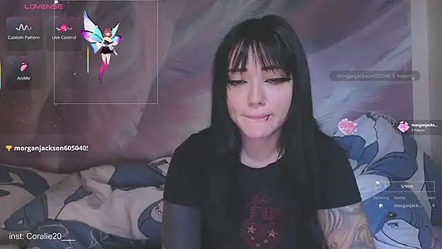 Coralie20  online show from 10-19-25, 12:06