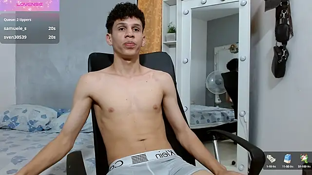 Snapshot of jeff_ross chatting on 01-17-25, 11:51 jeff ross online show from 01-17-25, 11:51