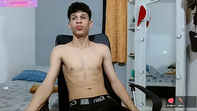 Snapshot of jeff_ross chatting on 01-28-25, 09:50 jeff ross online show from 01-28-25, 09:50