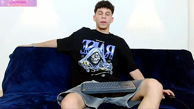 Snapshot of jeff_ross chatting on 09-14-25, 11:31 jeff ross online show from 09-14-25, 11:31