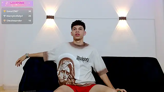 Snapshot of jeff_ross chatting on 09-15-25, 11:54 jeff ross online show from 09-15-25, 11:54