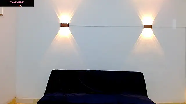 Snapshot of jeff_ross chatting on 12-04-25, 01:42 jeff ross online show from 12-04-25, 01:42