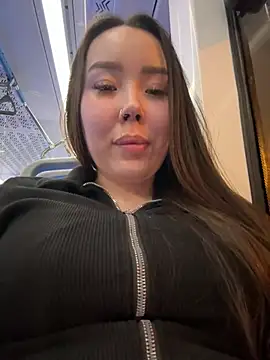 Asian Asami online show from 03-04-25, 08:49