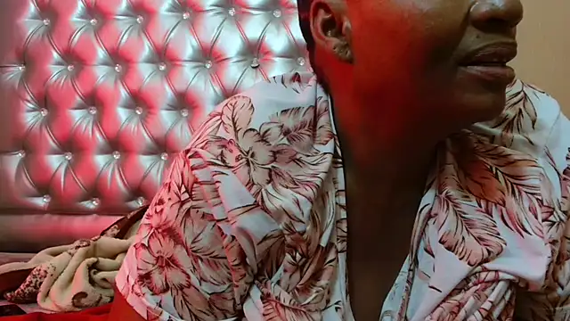 tinagiant online show from 09-10-25, 10:15