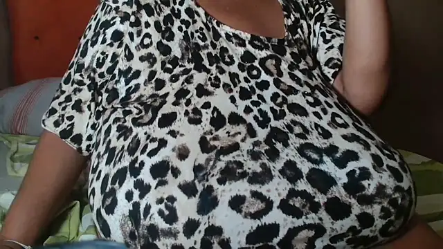 tinagiant online show from 04-02-26, 07:22