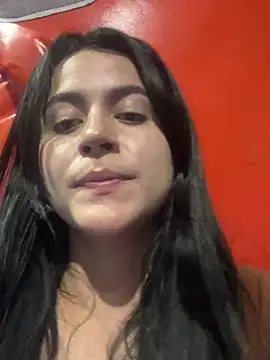 Snapshot of CoralineKam1 chatting on 03-04-25, 12:29 CoralineKam1 online show from 03-04-25, 12:29