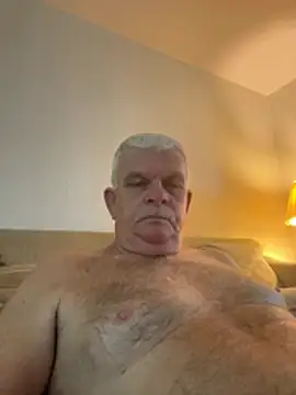 Snapshot of Silver1959 chatting on 07-27-26, 09:00 Silver1959 online show from 07-27-26, 09:00