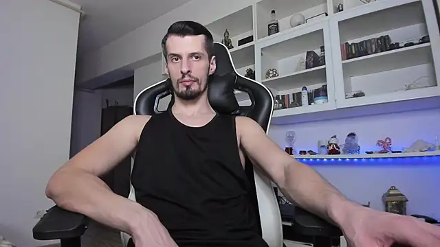 Snapshot of ToddClaytonn chatting on 02-27-25, 04:10 ToddClaytonn online show from 02-27-25, 04:10