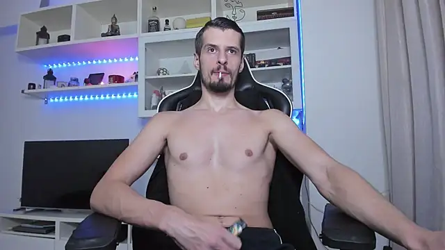 Snapshot of ToddClaytonn chatting on 09-19-25, 10:10 ToddClaytonn online show from 09-19-25, 10:10