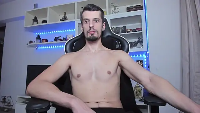 Snapshot of ToddClaytonn chatting on 10-23-25, 10:30 ToddClaytonn online show from 10-23-25, 10:30