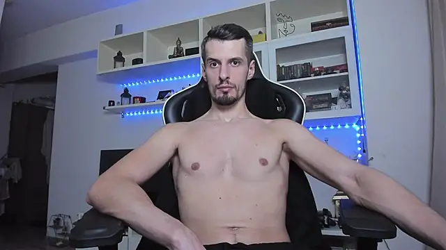 Snapshot of ToddClaytonn chatting on 11-20-25, 03:50 ToddClaytonn online show from 11-20-25, 03:50