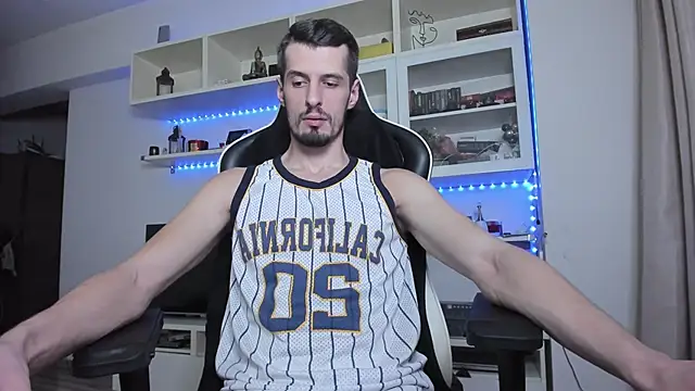 Snapshot of ToddClaytonn chatting on 11-30-25, 08:07 ToddClaytonn online show from 11-30-25, 08:07