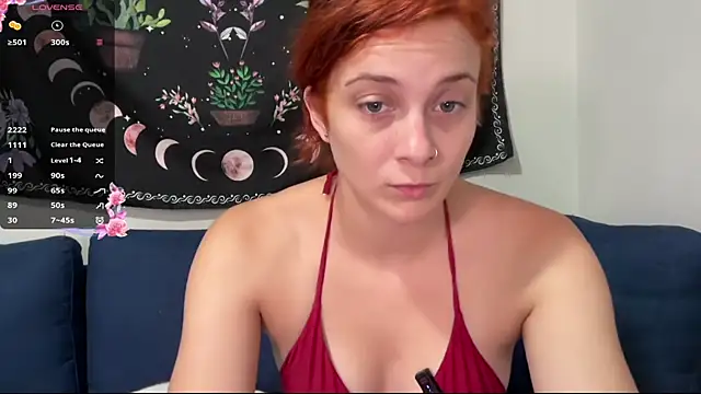 Snapshot of Aria_Fields chatting on 09-29-25, 05:51 Aria Fields online show from 09-29-25, 05:51