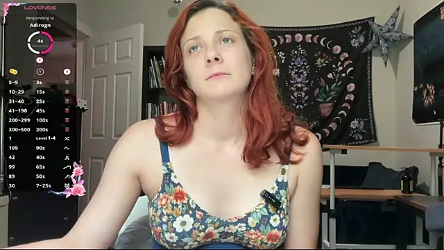 Snapshot of Aria_Fields chatting on 05-25-26, 03:29 Aria Fields online show from 05-25-26, 03:29