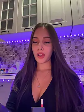 EricaWalls online show from 12-21-24, 09:36