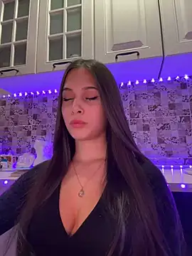 EricaWalls online show from 12-22-24, 10:36