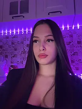 EricaWalls online show from 02-08-25, 08:21