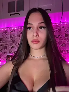 EricaWalls online show from 02-14-25, 04:20