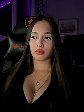 EricaWalls online show from 10-18-25, 10:43