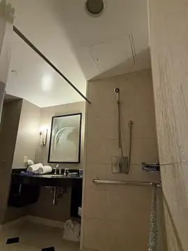 PeytonJohnn online show from 12-15-25, 01:54