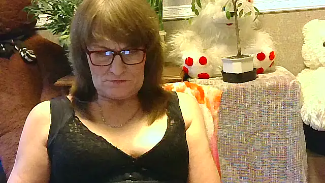 Manulyonok51 online show from 10-11-25, 05:17